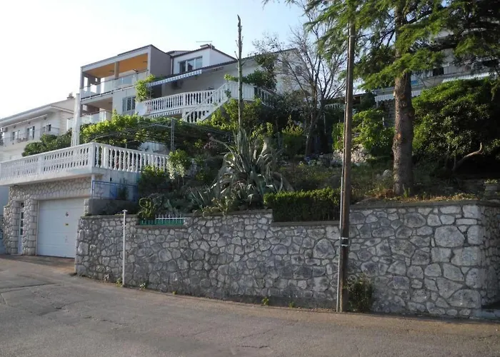 Studio-appartement 70m Vom Entfernt By Interhome Appartement