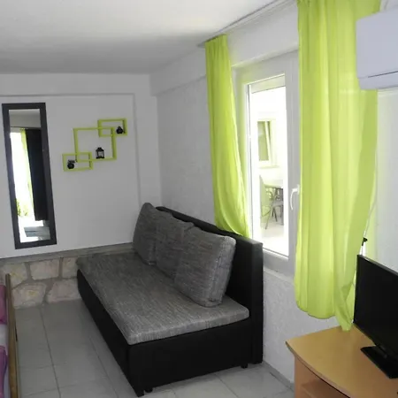 Studio-appartement 70m Vom Entfernt By Interhome 德拉马利