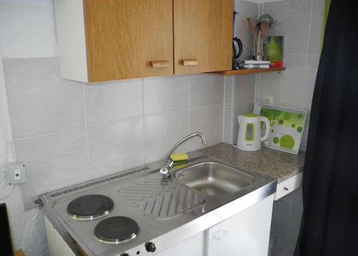 Studio-appartement 70m Vom Entfernt By Interhome *